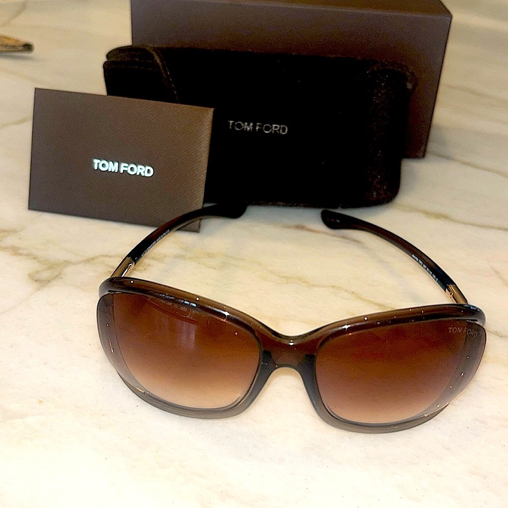TOM FORD Jennifer sunglasses